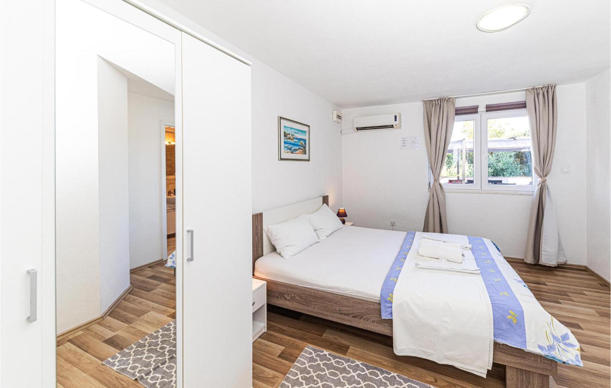 Stunning Home In Marina With Heated Swimming Pool Dış mekan fotoğraf